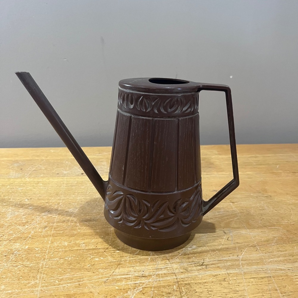 Vtg Rubbermaid 2243 Brown Faux Wood Floral Watering Can MCM Indoor Garden 7.5"